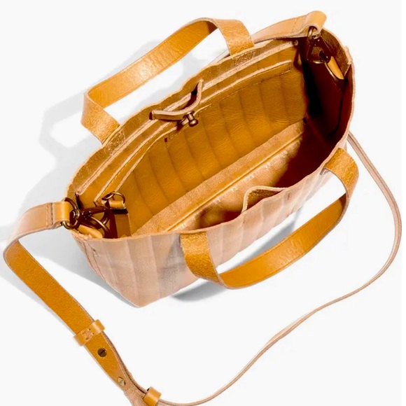 Madewell genuine leather tan crossbody bag - Picture 3 of 3